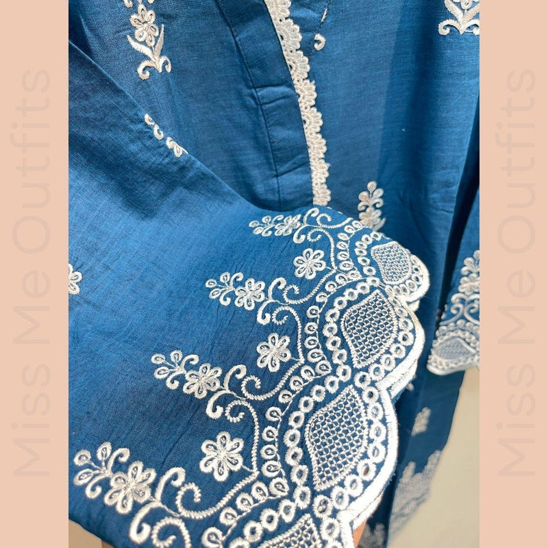 Women’s Relaxed Fit Embroidered 2-Piece Suit | Cotton Kameez